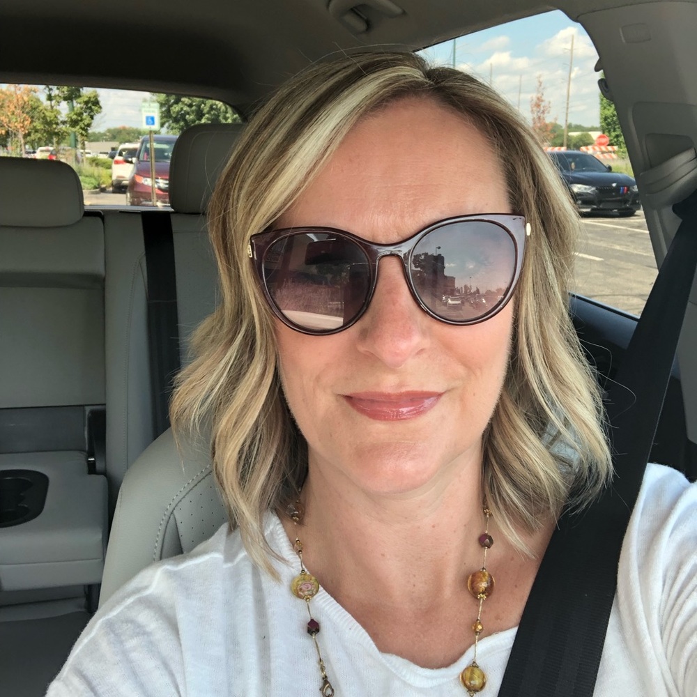 Meet your Posher, Erin